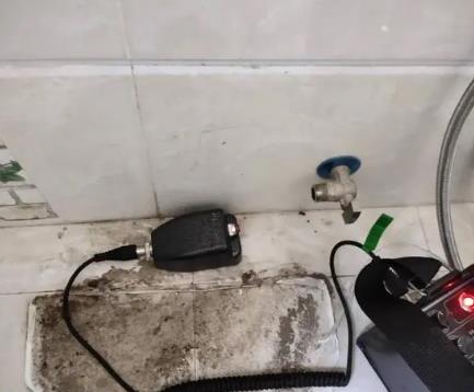 宁武屋顶漏水维修公司分享下卫生间漏水的危害及解决方法